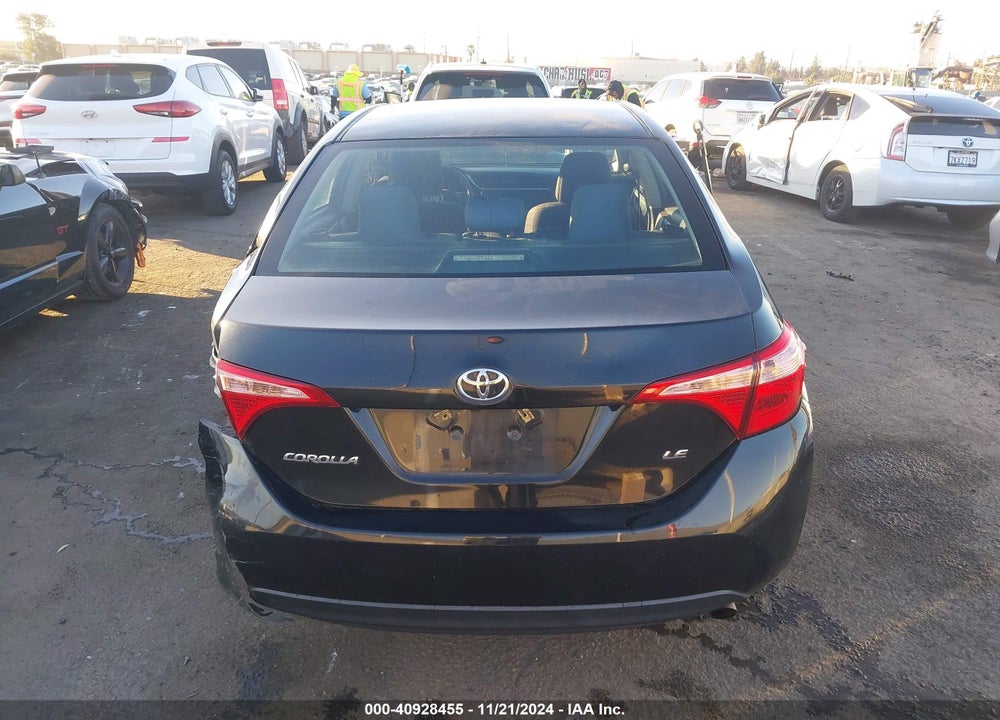 2018 TOYOTA COROLLA LE VIN: 2T1BURHE5JC072580