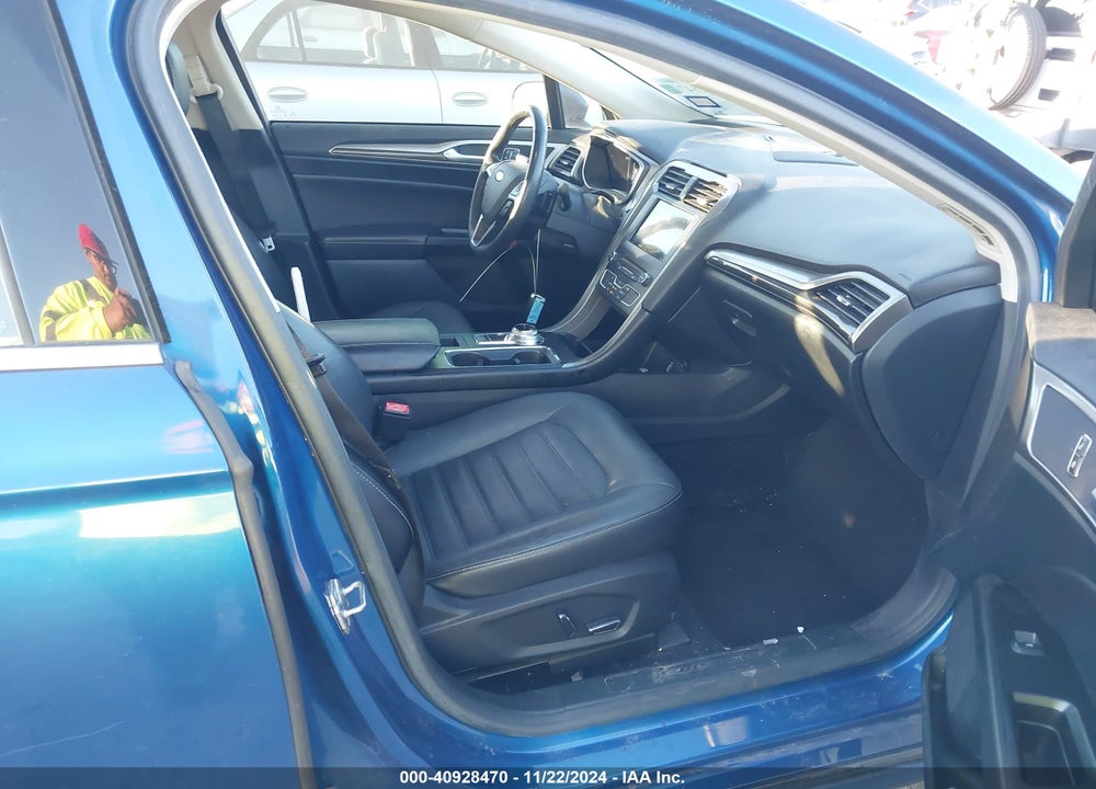 2017 FORD FUSION SE VIN: 3FA6P0T93HR206835