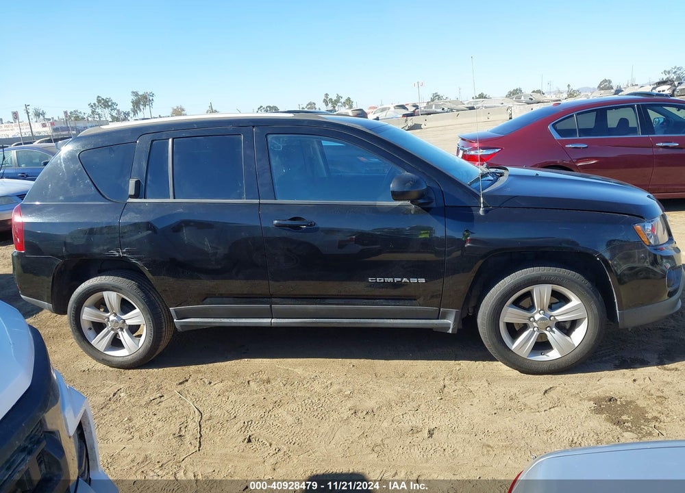 2017 JEEP COMPASS SPORT FWD VIN: 1C4NJCBA7HD124006