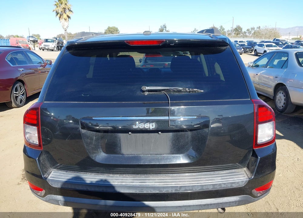 2017 JEEP COMPASS SPORT FWD VIN: 1C4NJCBA7HD124006