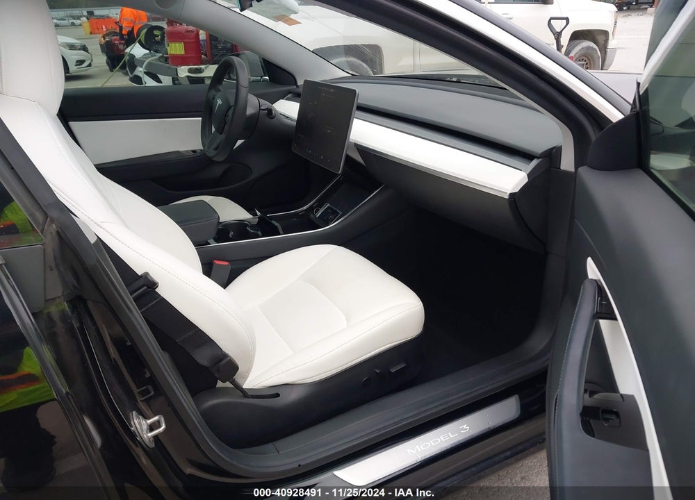 2020 TESLA MODEL 3 LONG RANGE DUAL MOTOR ALL-WHEEL DRIVE VIN: 5YJ3E1EB5LF769677