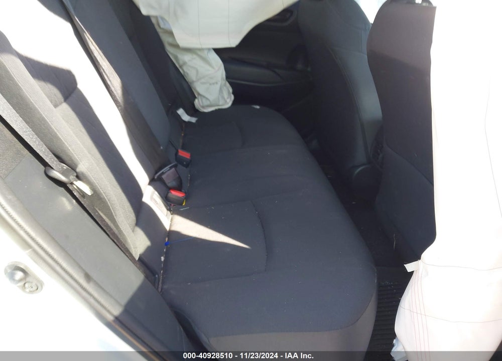 2022 TOYOTA COROLLA CROSS LE VIN: 7MUBAAAG5NV002148