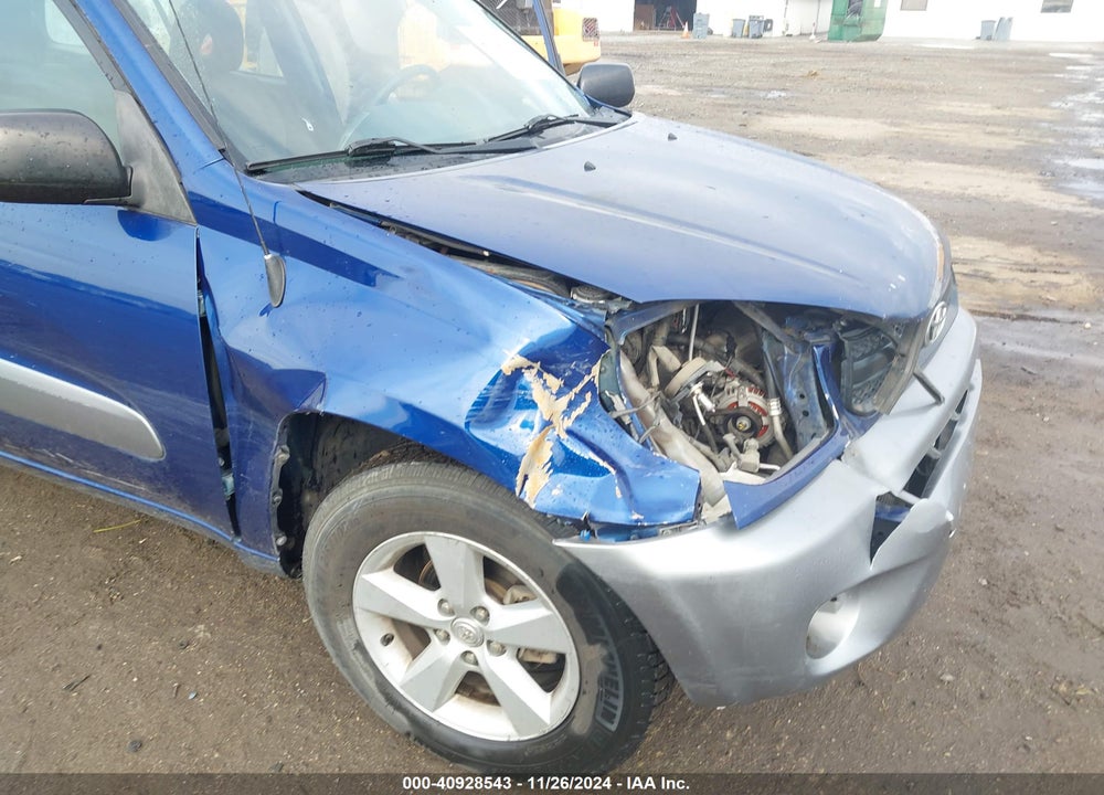2004 TOYOTA RAV4 VIN: JTEGD20V240002733