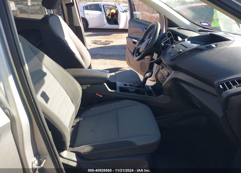 2018 FORD ESCAPE S VIN: 1FMCU0F72JUA66576