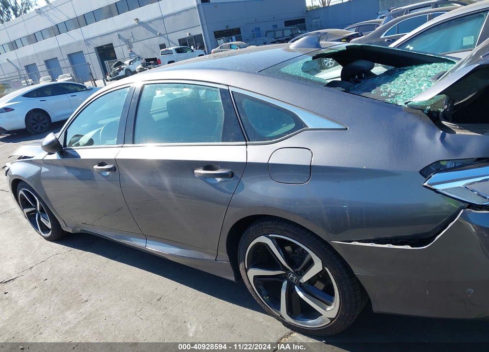 2018 HONDA ACCORD SPORT 2.0T VIN: 1HGCV2F33JA050366
