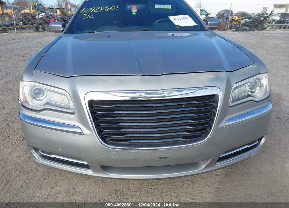 2013 CHRYSLER 300 MOTOWN VIN: 2C3CCAAG4DH572376