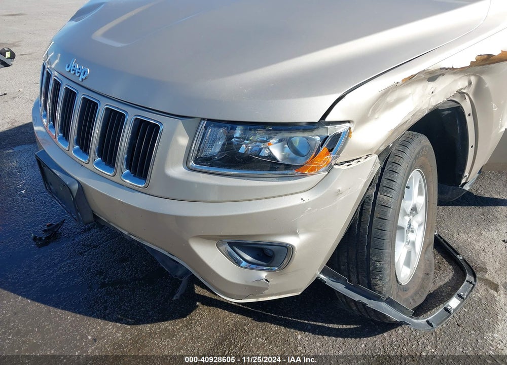 2014 JEEP GRAND CHEROKEE LAREDO VIN: 1C4RJEAG5EC353580