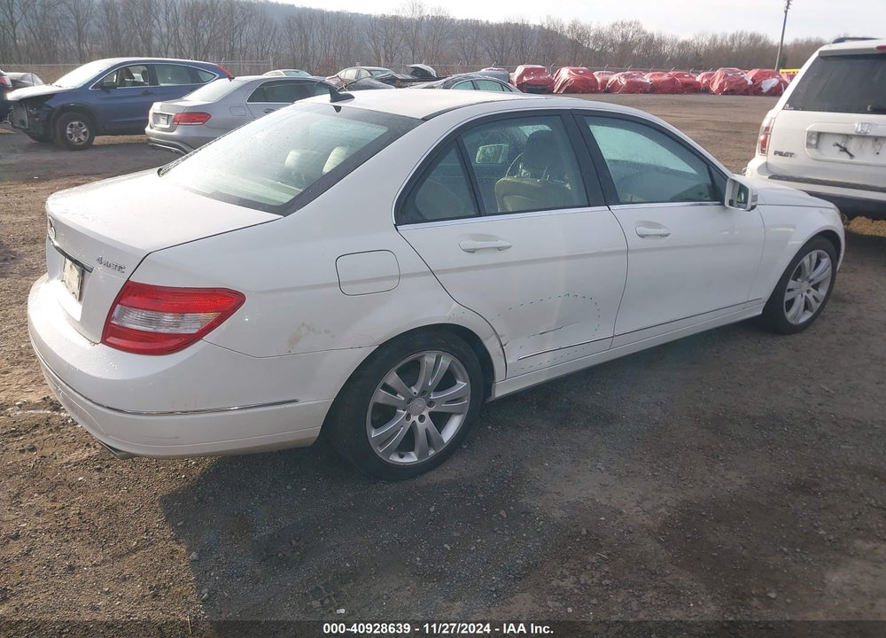 2010 MERCEDES-BENZ C 300 LUXURY 4MATIC/SPORT 4MATIC VIN: WDDGF8BB7AF466037