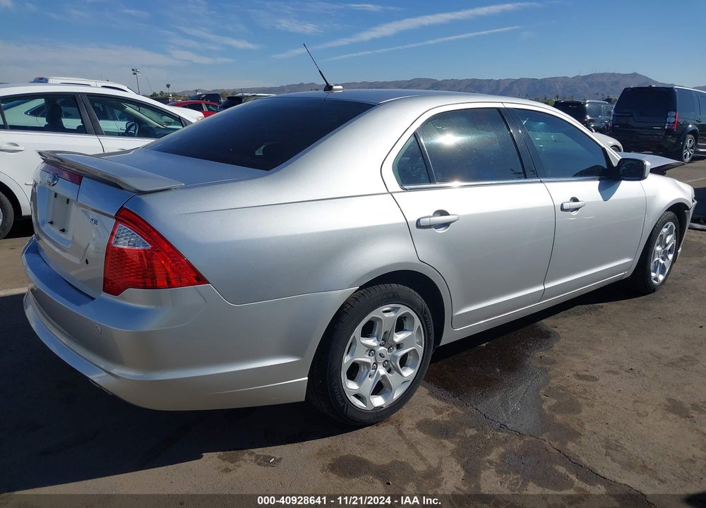 2011 FORD FUSION SE VIN: 3FAHP0HA7BR178637