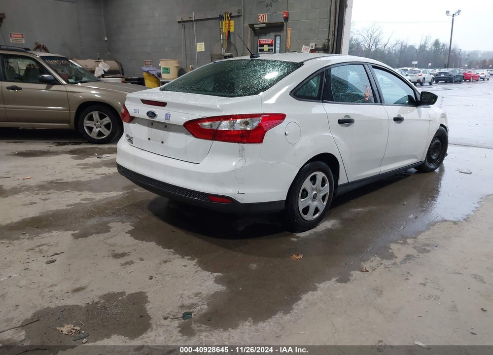 2012 FORD FOCUS VIN: 1FAHP3E20CL468409