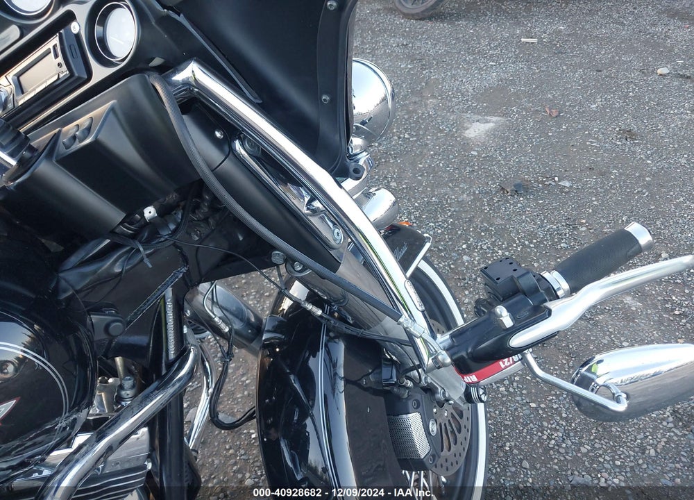 2012 HARLEY-DAVIDSON FLHTC ELECTRA GLIDE CLASSIC VIN: 1HD1FFM19CB665902