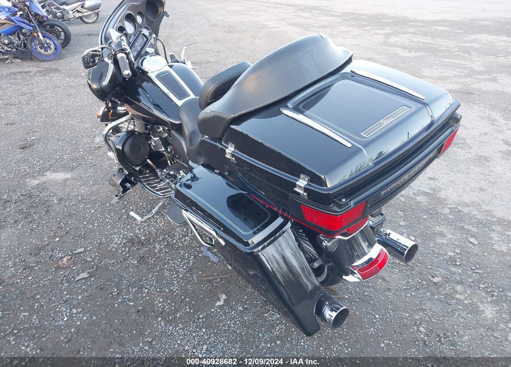 2012 HARLEY-DAVIDSON FLHTC ELECTRA GLIDE CLASSIC VIN: 1HD1FFM19CB665902