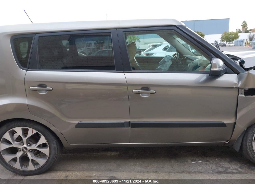 2013 KIA SOUL VIN: KNDJT2A66D7617880