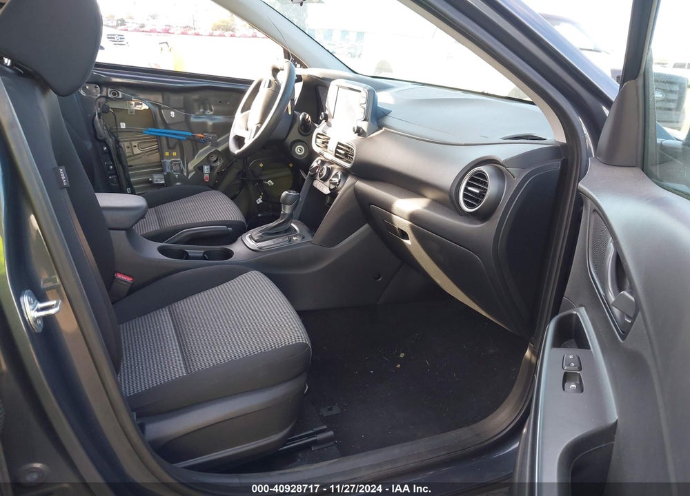 2019 HYUNDAI KONA SE VIN: KM8K1CAA9KU306331