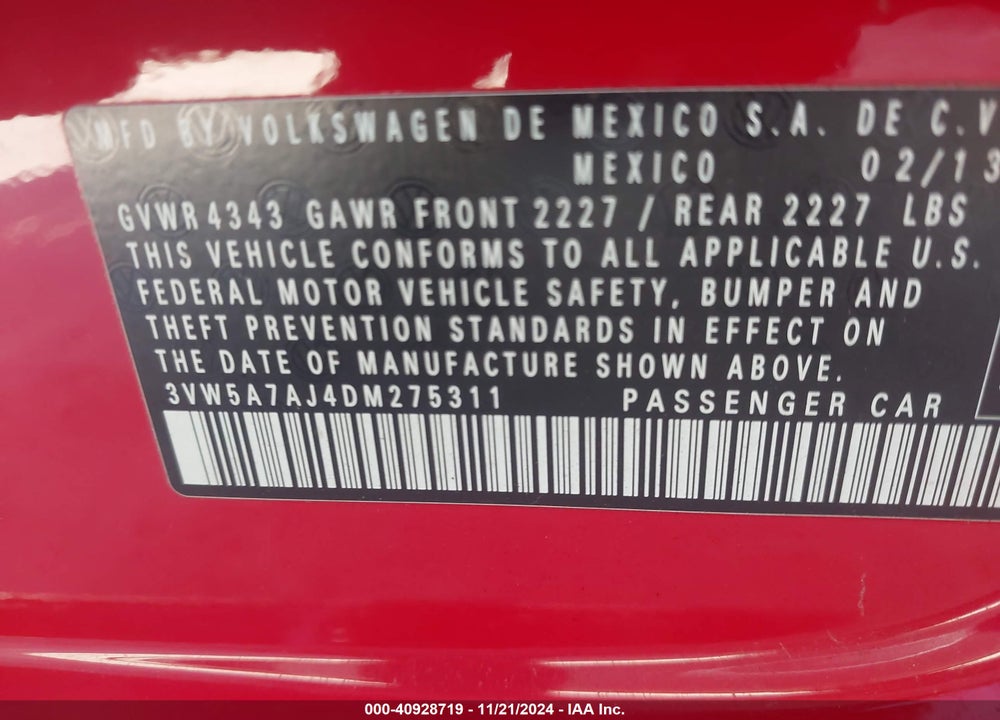 2013 VOLKSWAGEN JETTA GLI AUTOBAHN W/NAV VIN: 3VW5A7AJ4DM275311
