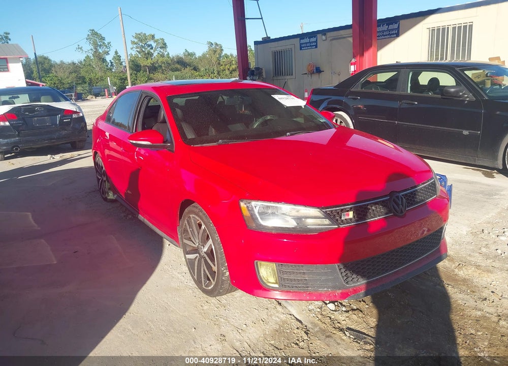 2013 VOLKSWAGEN JETTA GLI AUTOBAHN W/NAV VIN: 3VW5A7AJ4DM275311