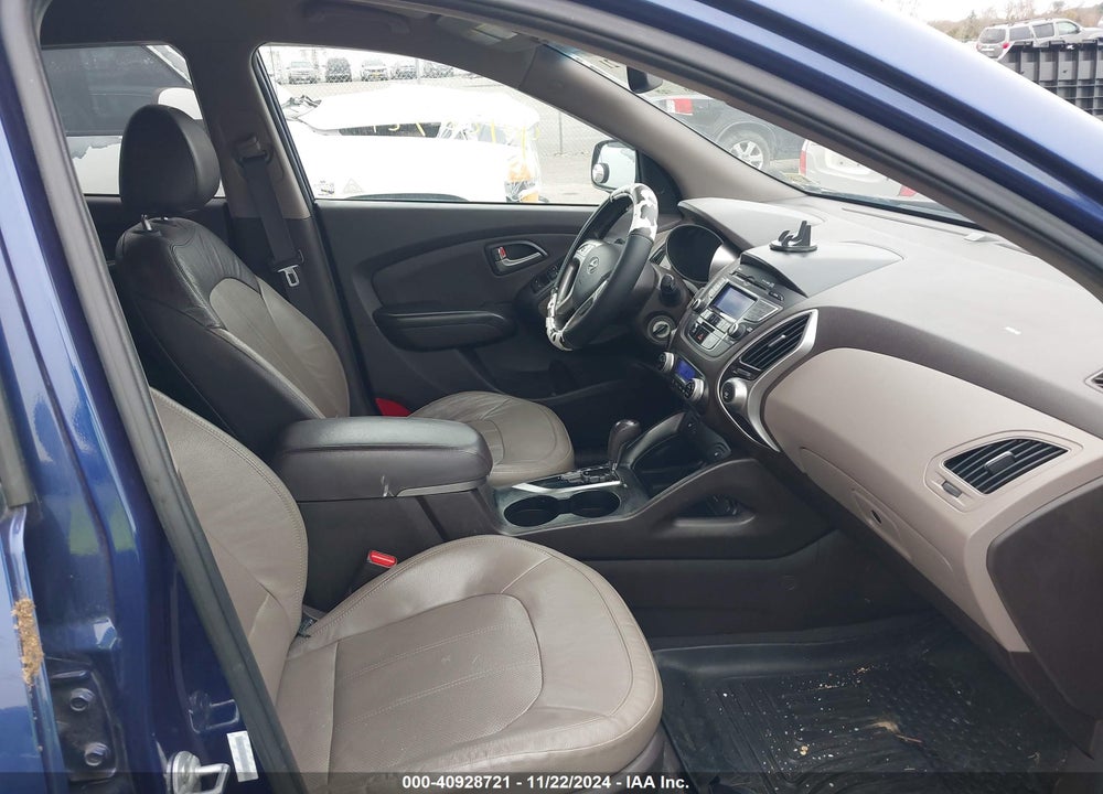 2012 HYUNDAI TUCSON LIMITED VIN: KM8JUCAC6CU381347