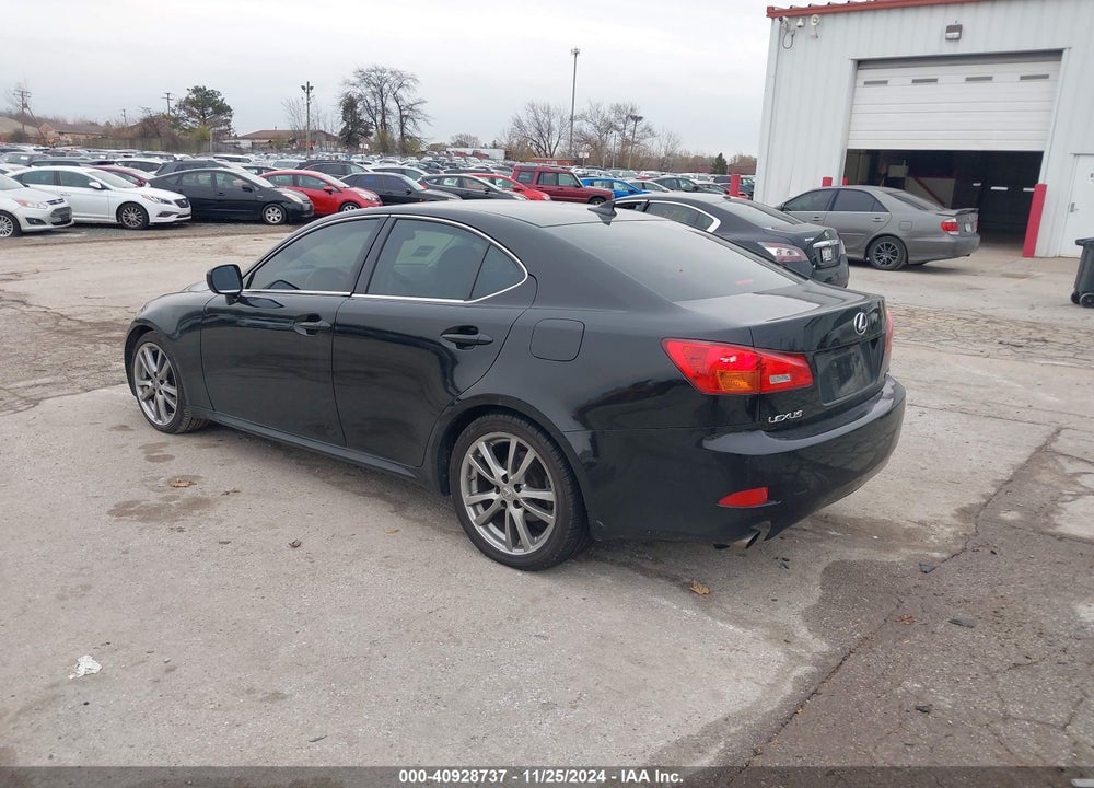 2008 LEXUS IS 250 VIN: JTHBK262685062488