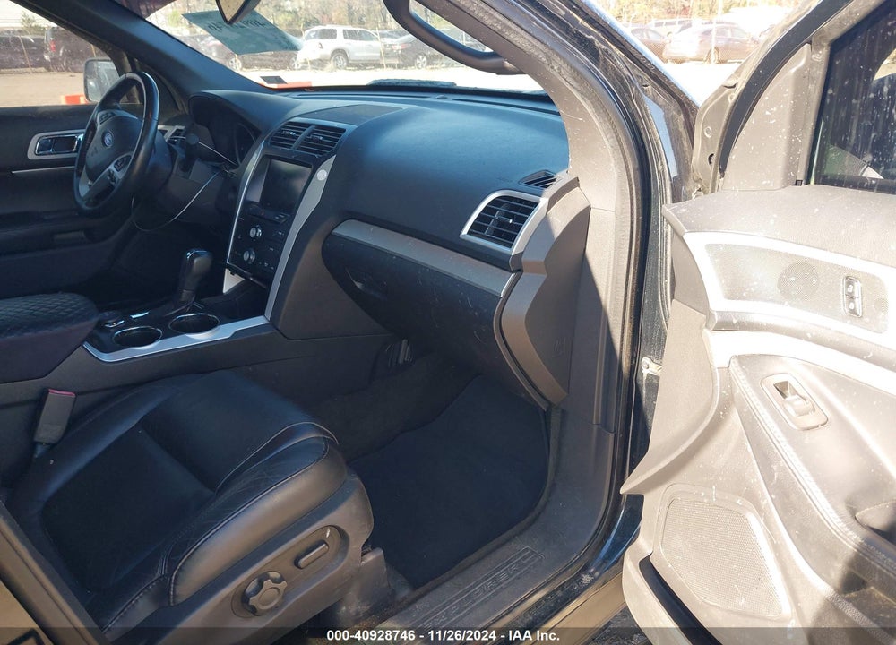 2014 FORD EXPLORER XLT VIN: 1FM5K8D85EGA72630