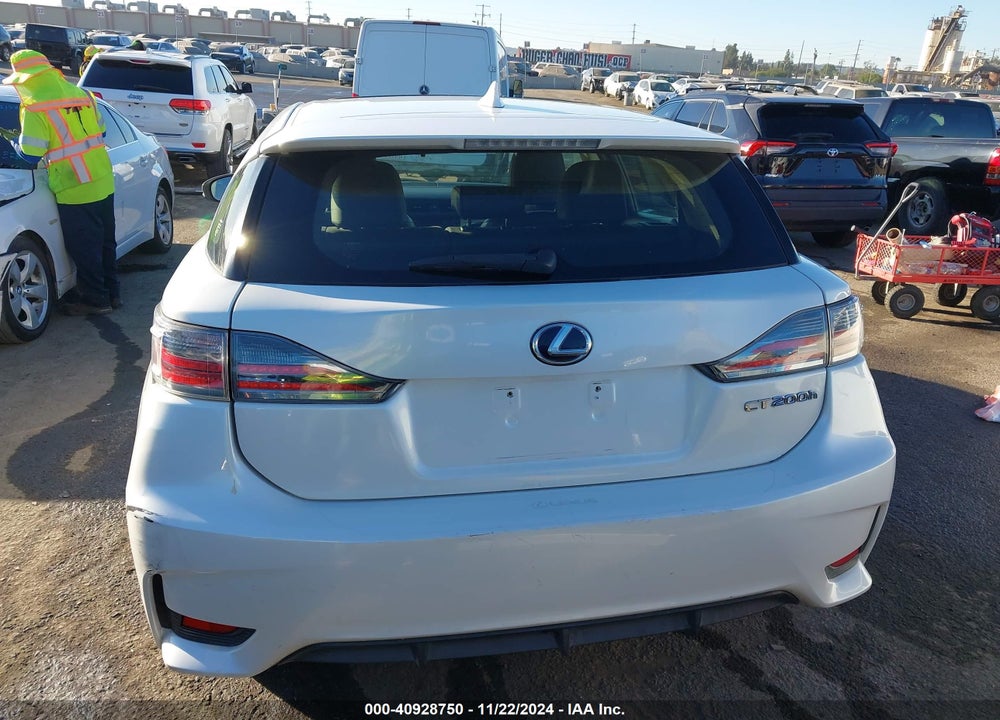 2015 LEXUS CT 200H VIN: JTHKD5BH8F2225534