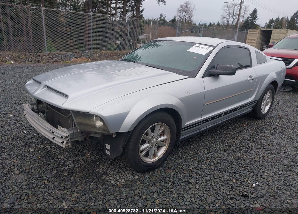 2008 FORD MUSTANG V6 DELUXE/V6 PREMIUM VIN: 1ZVHT80N085196604