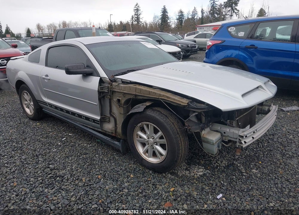 2008 FORD MUSTANG V6 DELUXE/V6 PREMIUM VIN: 1ZVHT80N085196604