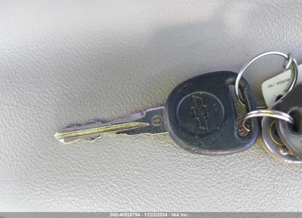 2006 CHEVROLET IMPALA LTZ VIN: 2G1WU581469201190