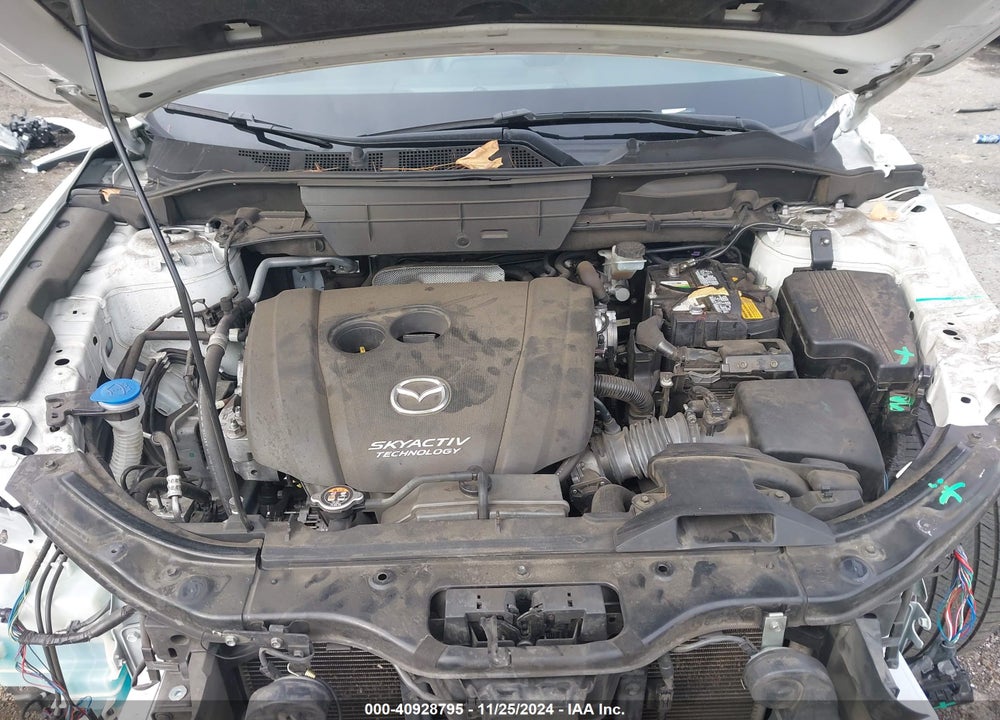 2018 MAZDA CX-5 TOURING VIN: JM3KFACM0J0419325