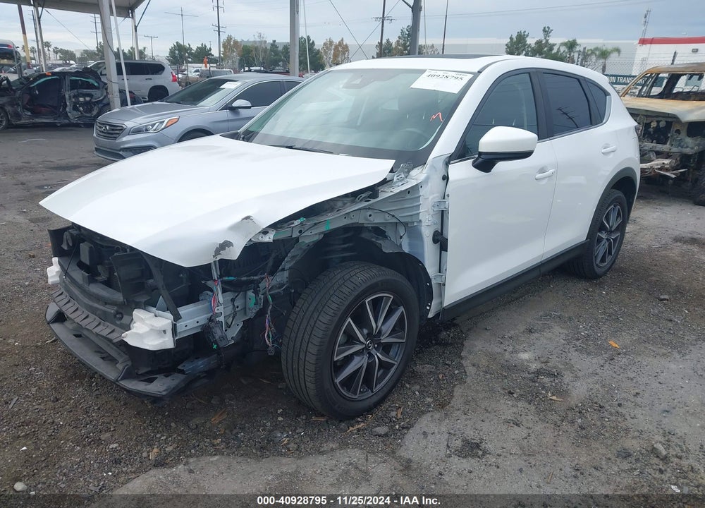 2018 MAZDA CX-5 TOURING VIN: JM3KFACM0J0419325