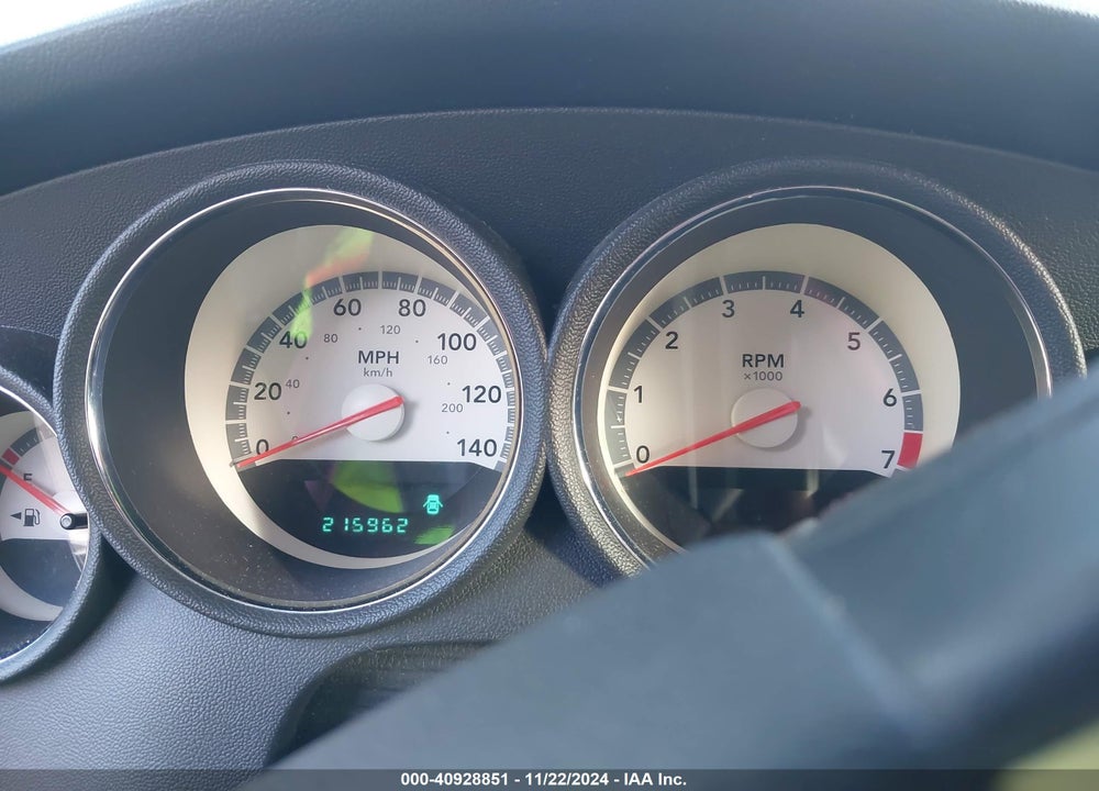 2008 DODGE CHARGER VIN: 2B3KA43G18H266660