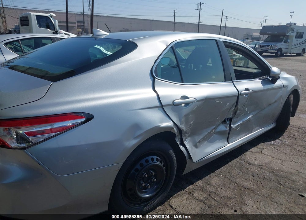 2020 TOYOTA CAMRY LE VIN: 4T1C11AK3LU865098