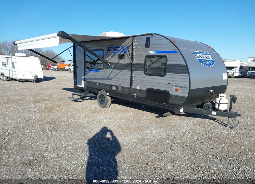 2021 FOREST RIVER SALEM FSX SERIES MODEL 181 VIN: 4X4TSMT11MY008533