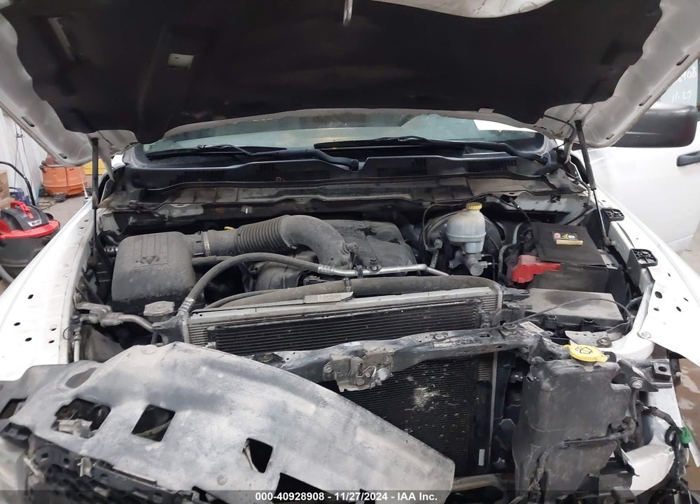 2014 RAM 1500 EXPRESS VIN: 1C6RR7FT6ES106186