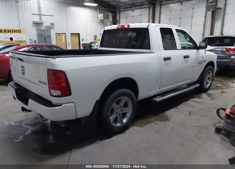 2014 RAM 1500 EXPRESS VIN: 1C6RR7FT6ES106186
