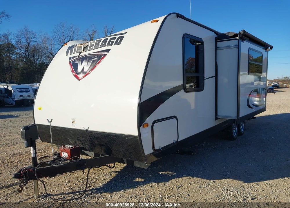 2016 WINNEBAGO OTHER VIN: 54CA11P26G1C14061