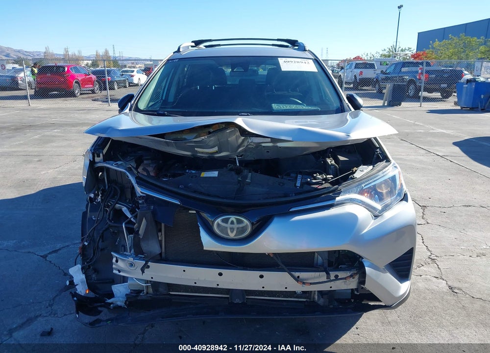 2017 TOYOTA RAV4 LE VIN: 2T3ZFREV1HW346256