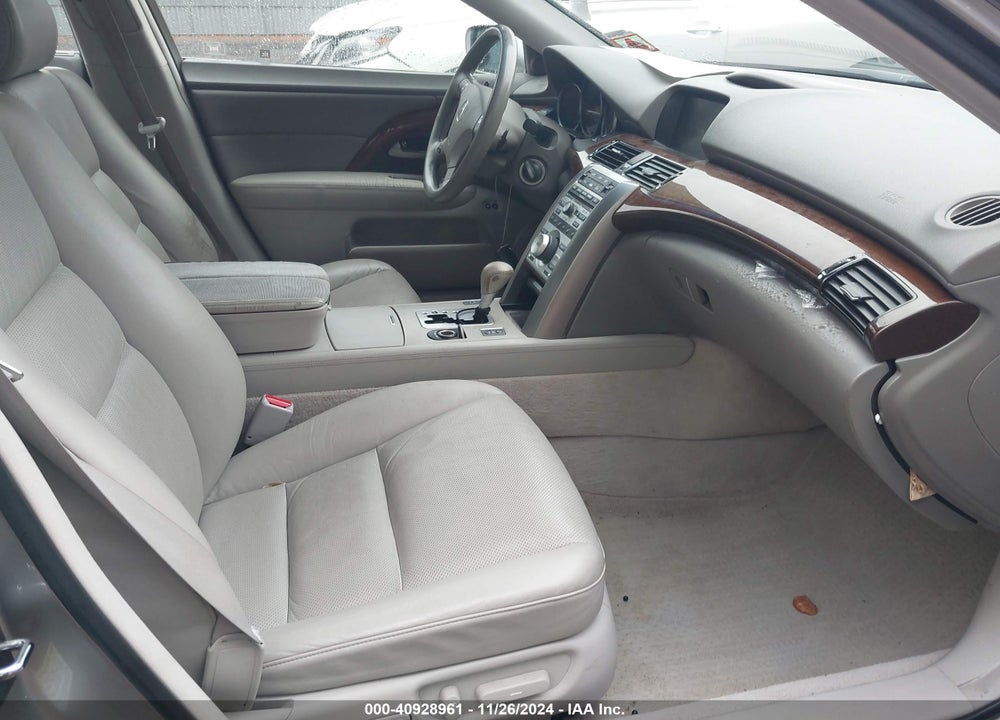 2008 ACURA RL 3.5 VIN: JH4KB16678C001174
