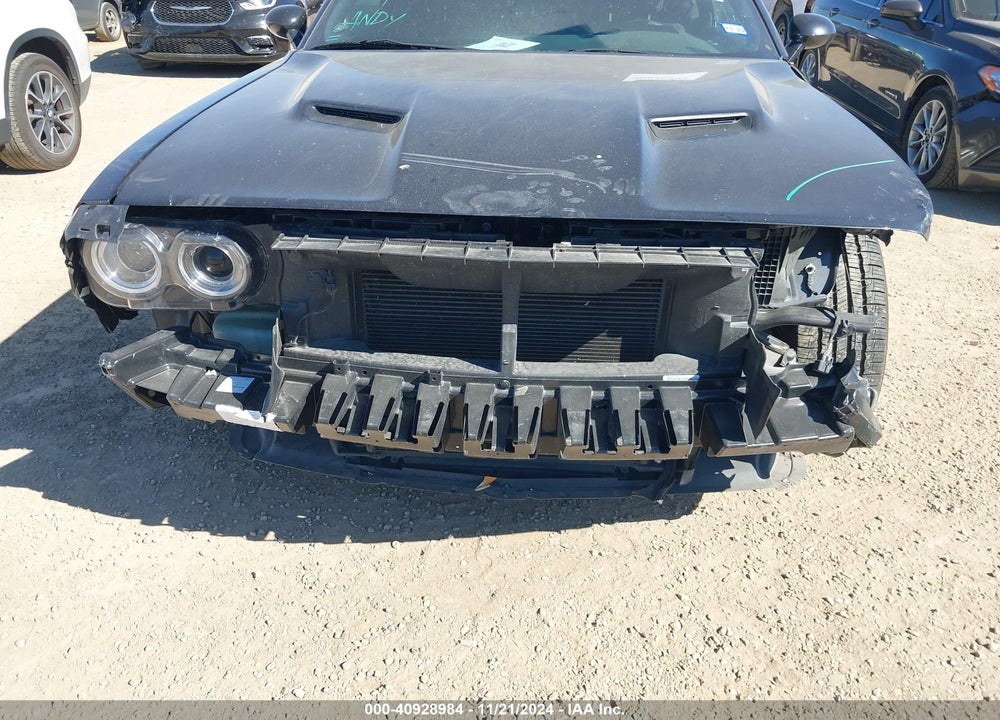 2018 DODGE CHALLENGER VIN: 2C3CDZAG1JH241827