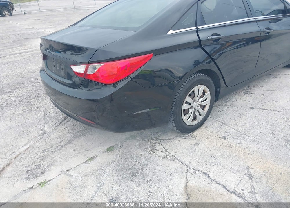 2012 HYUNDAI SONATA GLS VIN: 5NPEB4AC6CH382736