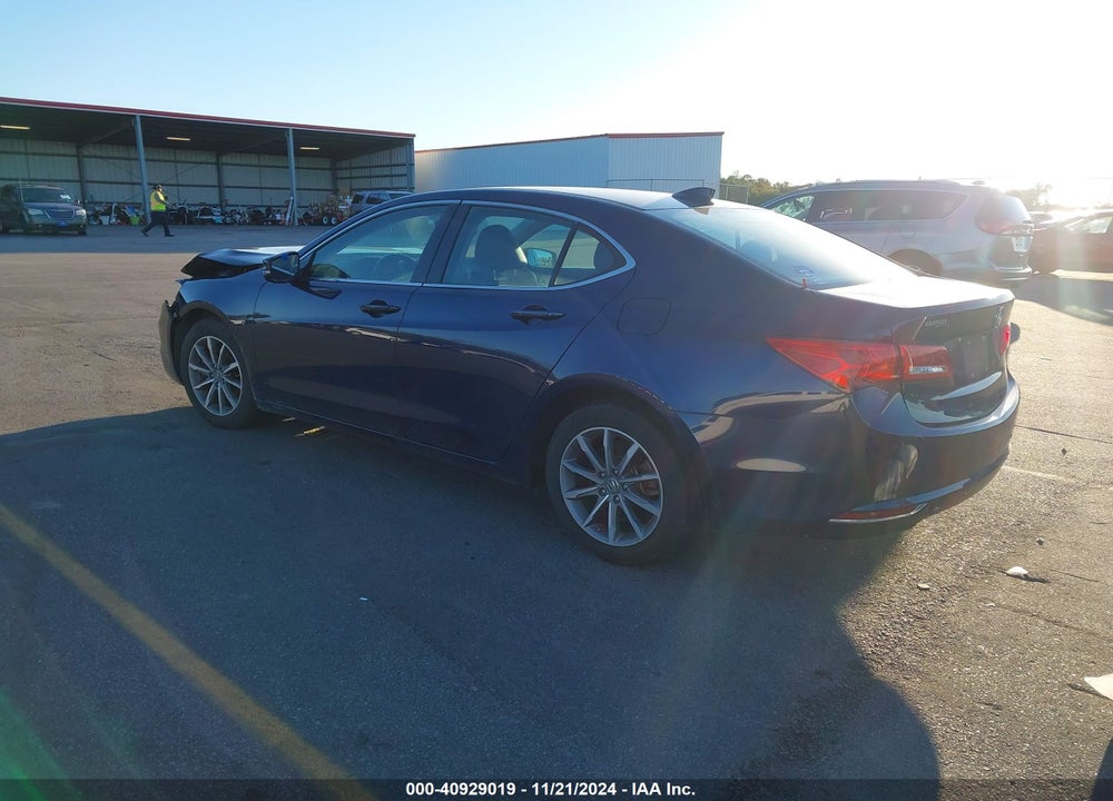 2018 ACURA TLX VIN: 19UUB1F38JA005561