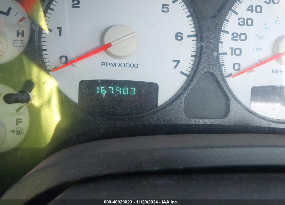 2005 DODGE RAM 1500 ST VIN: 1D7HA16K05J588990
