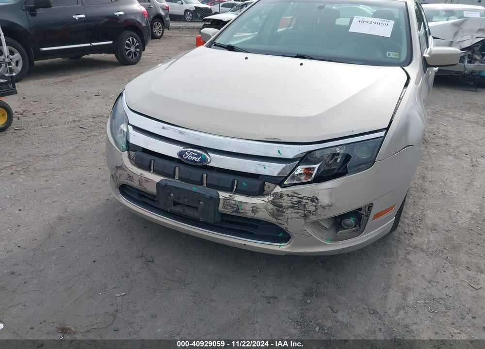 2010 FORD FUSION SE VIN: 3FAHP0HA9AR371001