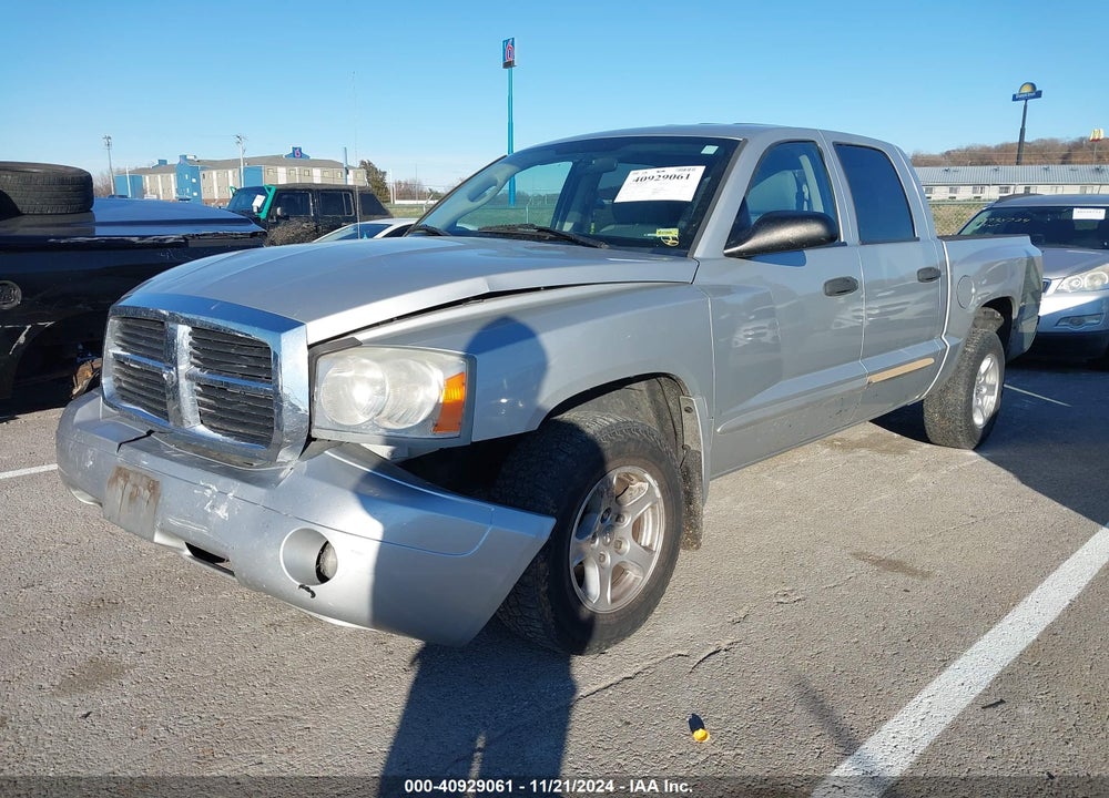 2005 DODGE DAKOTA SLT VIN: 1D7HE48N95S202719