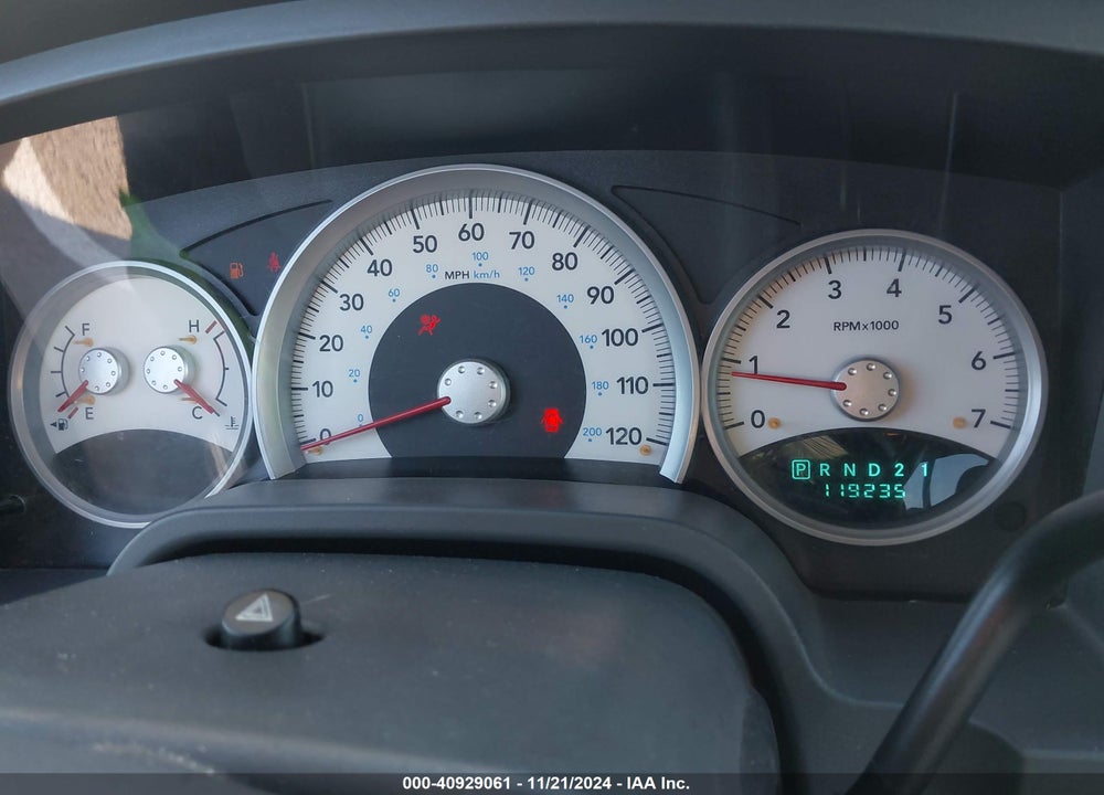 2005 DODGE DAKOTA SLT VIN: 1D7HE48N95S202719
