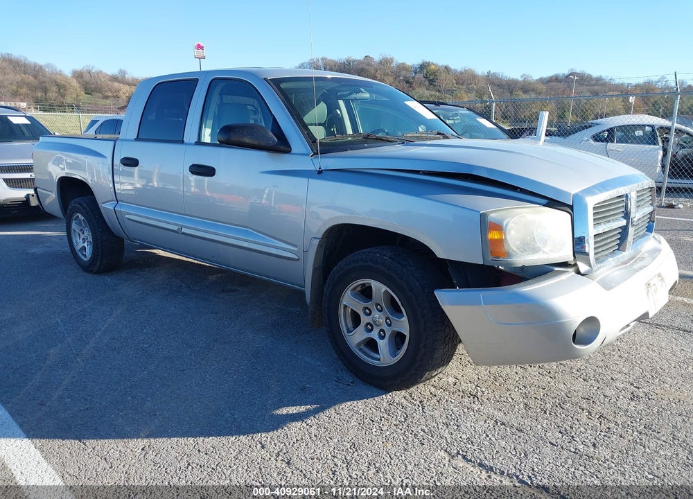 2005 DODGE DAKOTA SLT VIN: 1D7HE48N95S202719