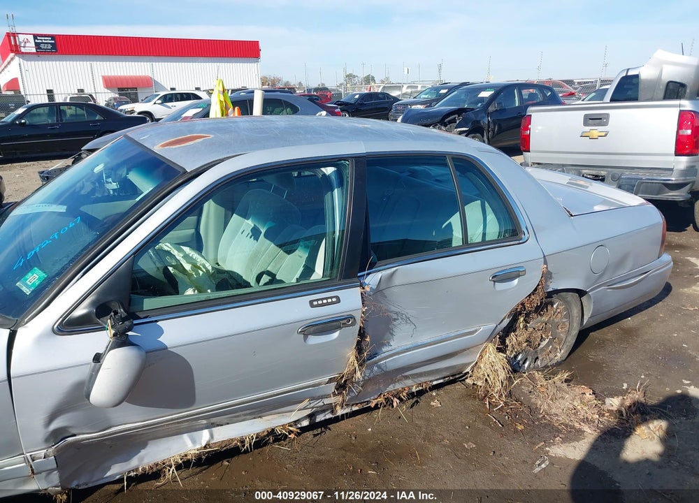 2003 MERCURY GRAND MARQUIS GS VIN: 2MEFM74W93X653131