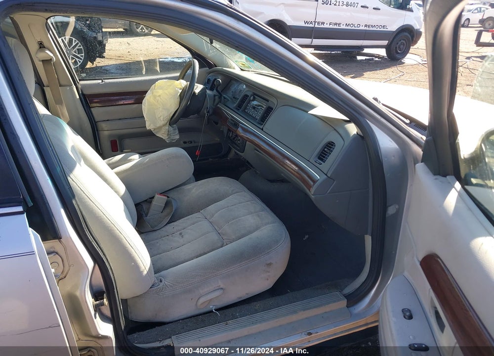 2003 MERCURY GRAND MARQUIS GS VIN: 2MEFM74W93X653131