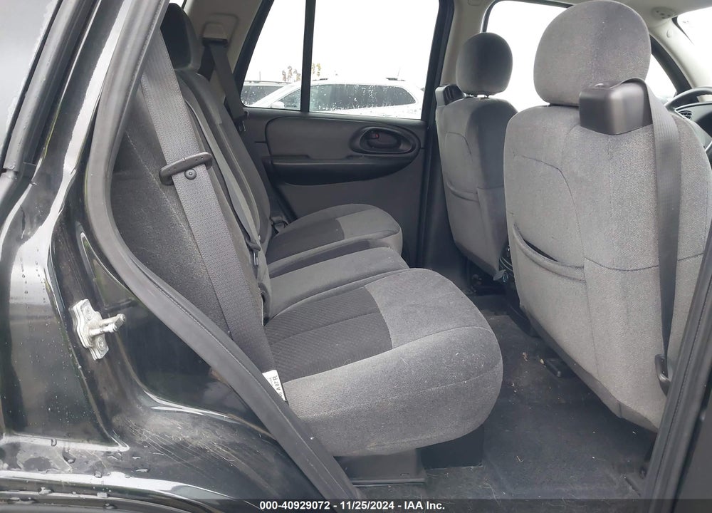 2008 CHEVROLET TRAILBLAZER LT VIN: 1GNDS13S882199384