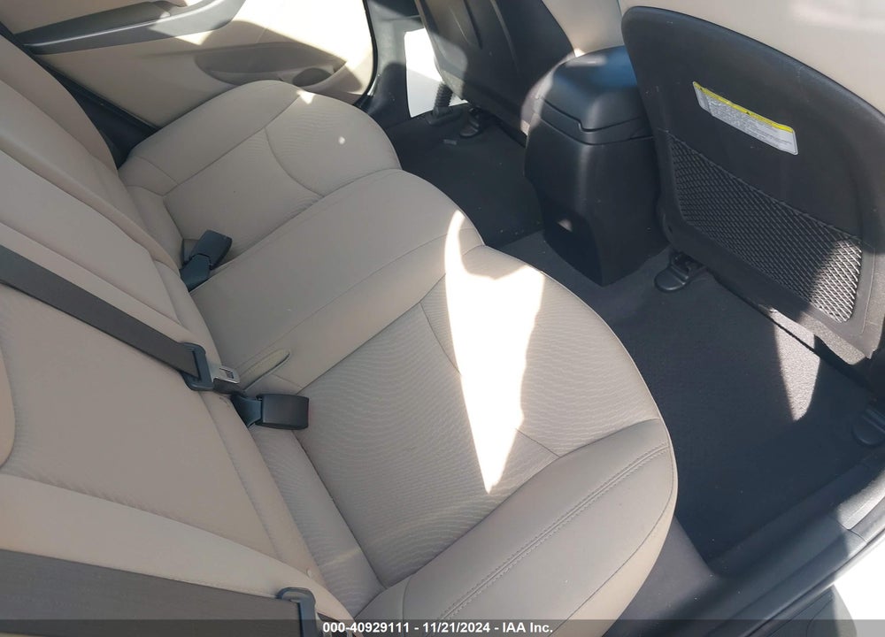 2014 HYUNDAI ELANTRA SE VIN: 5NPDH4AEXEH487150