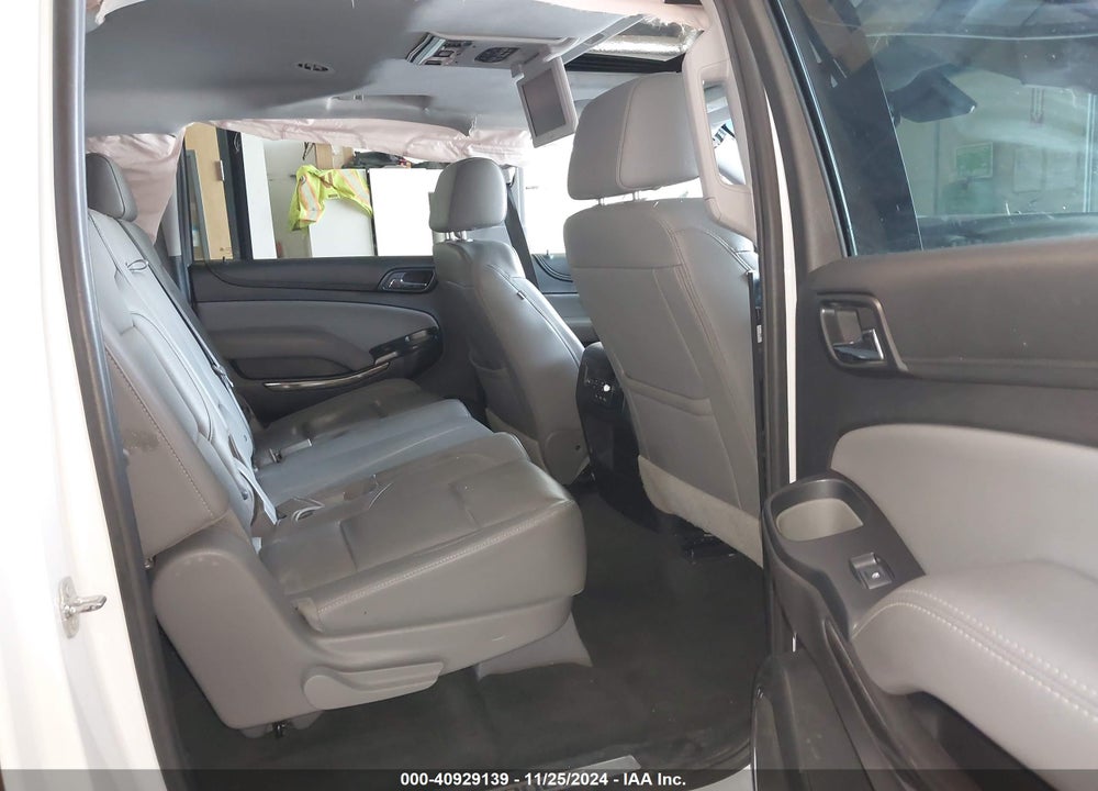2018 CHEVROLET SUBURBAN LT VIN: 1GNSKHKC1JR201497